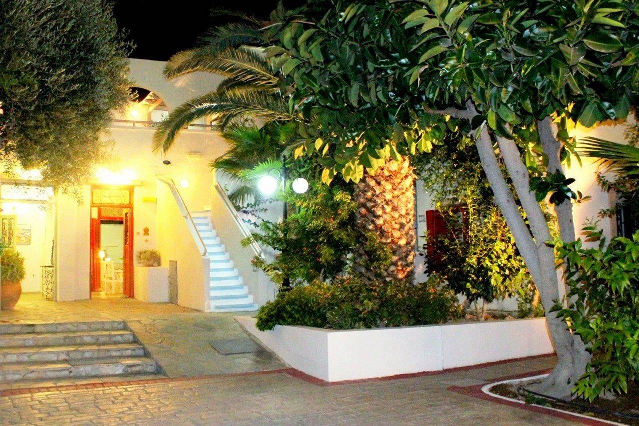 นิสเซีย กามาเรส Aparthotel Kardamena  ภายนอก รูปภาพ